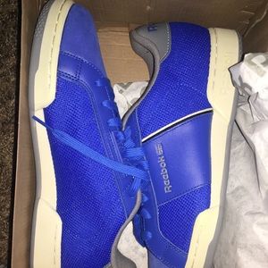 COPY - Reebok classic casual shoes